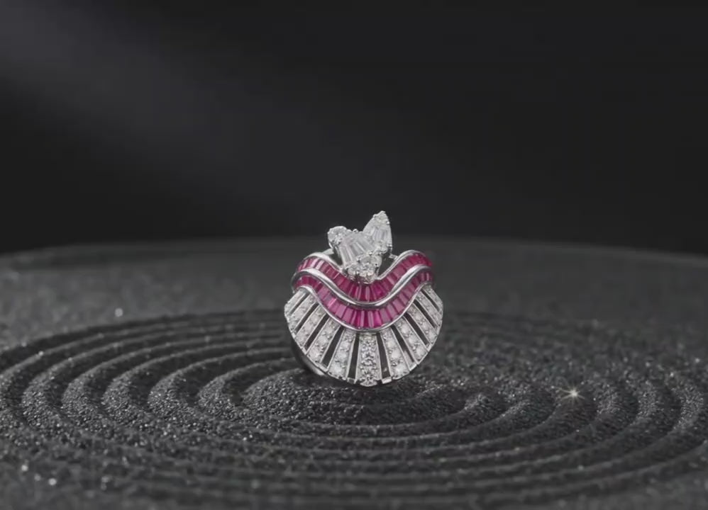 Sculptural silver jewellery curved design in motion